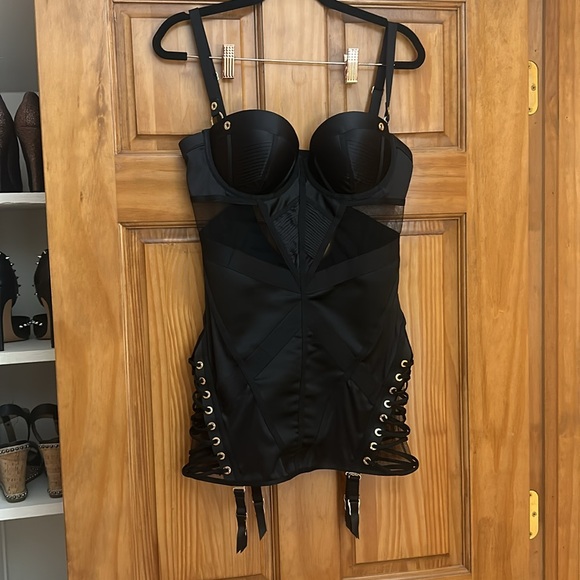 NWT Honey Birdette Jerry Dress in Black 🖤 - Picture 3 of 5
